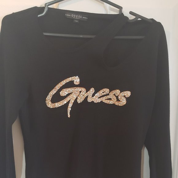 Gorgeous black with gold logo GUESS Sweater - Picture 5 of 7
